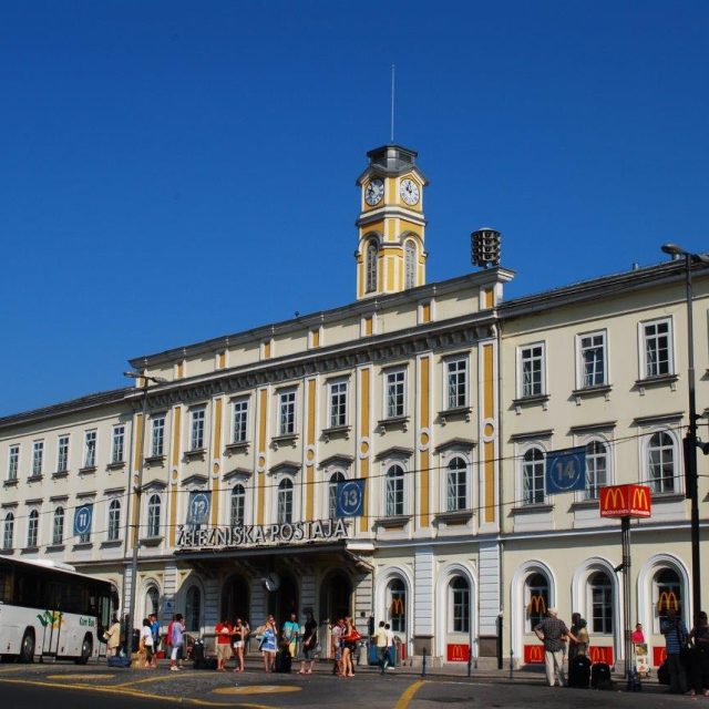 Pohvala ljubljanskim prometnikom